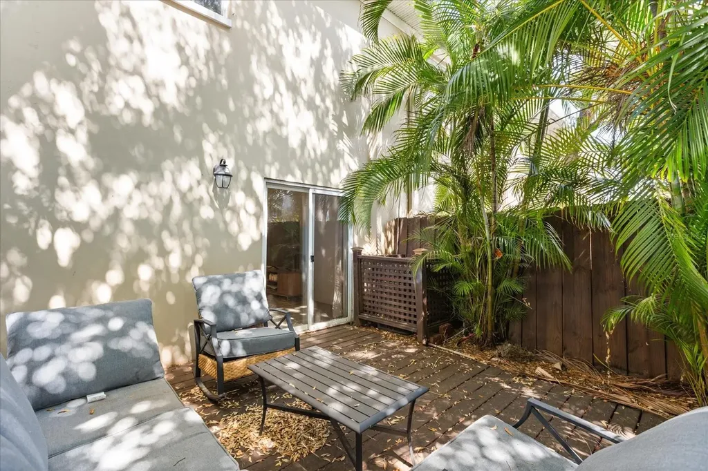 409 S Audubon Avenue Tampa FL 33609