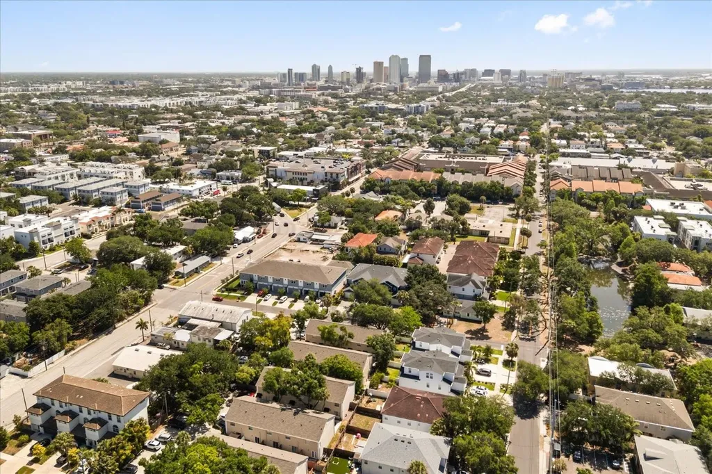 409 S Audubon Avenue Tampa FL 33609