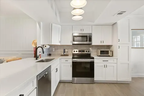 409 S Audubon Avenue Tampa FL 33609