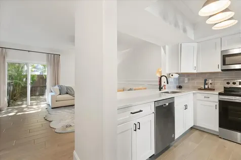 409 S Audubon Avenue Tampa FL 33609