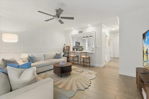 409 S Audubon Avenue Tampa FL 33609