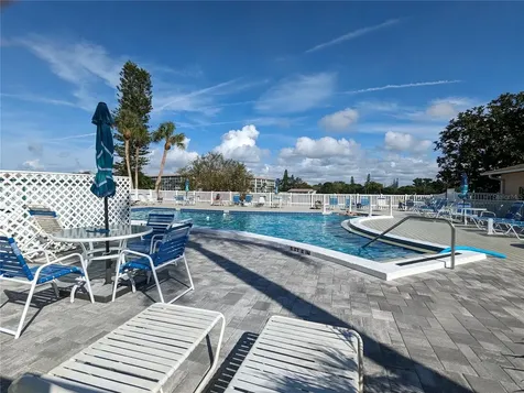 4127 Heron Way Bradenton FL 34205
