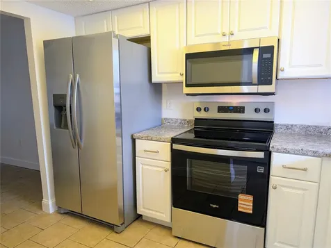 4127 Heron Way Bradenton FL 34205
