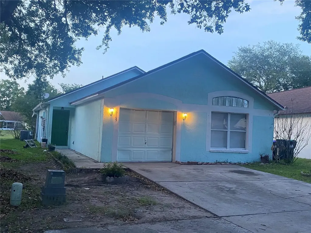 6769 Ebans Bend Orlando FL 32807