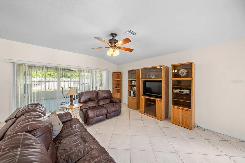 9175 SE 118th Loop Summerfield FL 34491