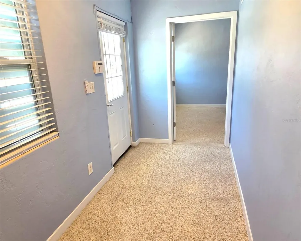 921 Ridgewood Avenue Holly Hill FL 32117