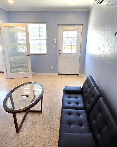 921 Ridgewood Avenue Holly Hill FL 32117