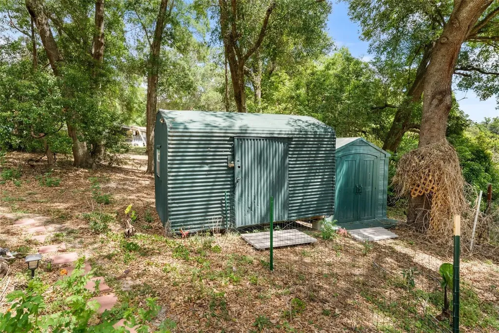 5841 SE 164th Avenue Ocklawaha FL 32179