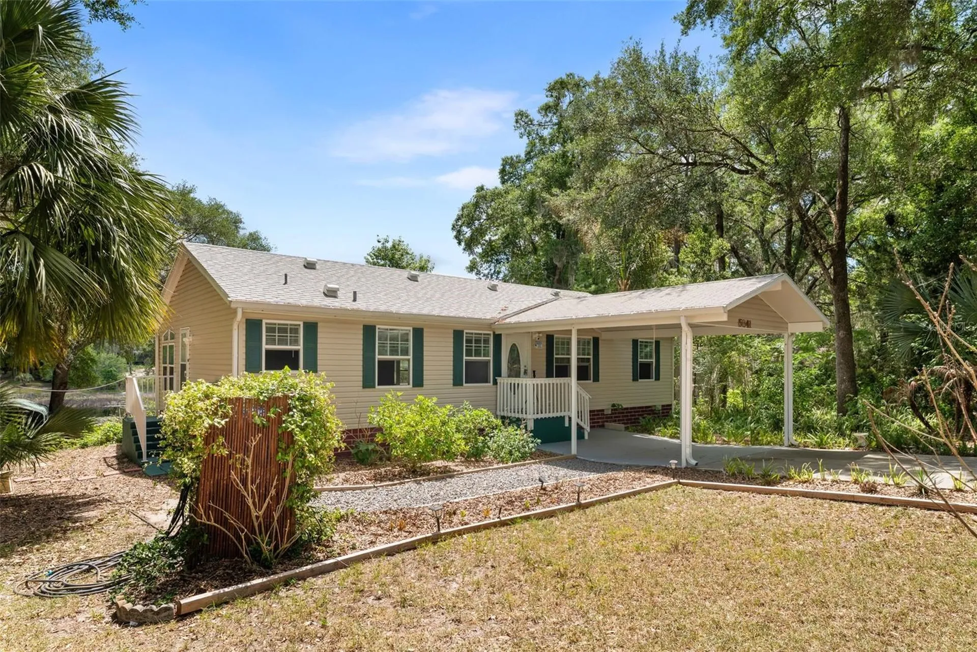 5841 SE 164th Avenue Ocklawaha FL 32179