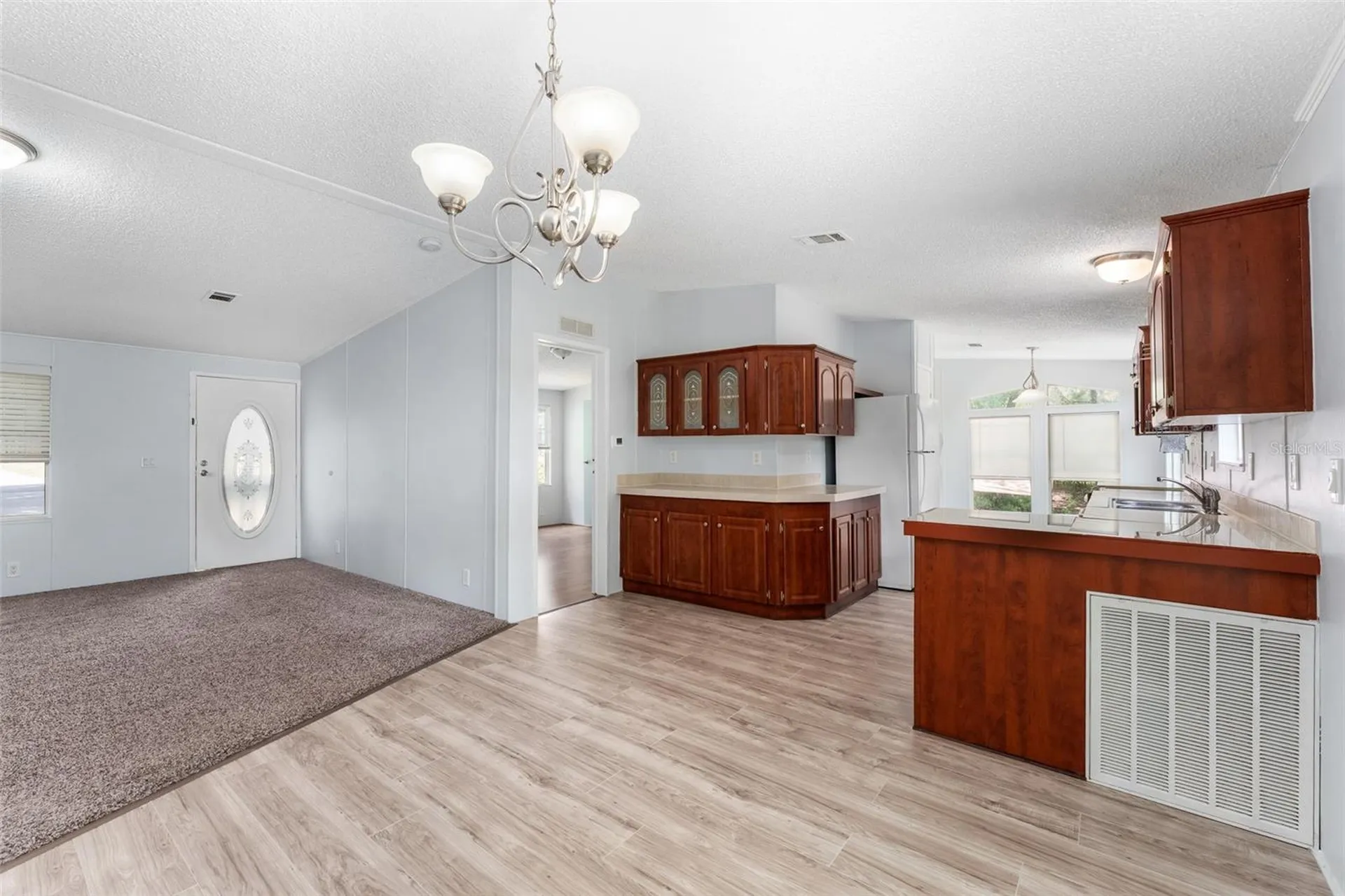 5841 SE 164th Avenue Ocklawaha FL 32179