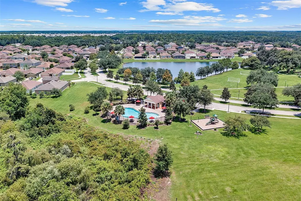 206 Norfolk Place Celebration FL 34747