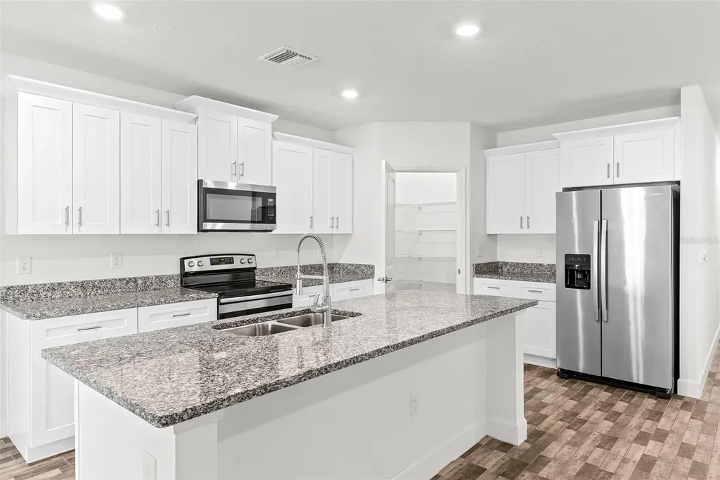 16264 SE 84th Court Summerfield FL 34491