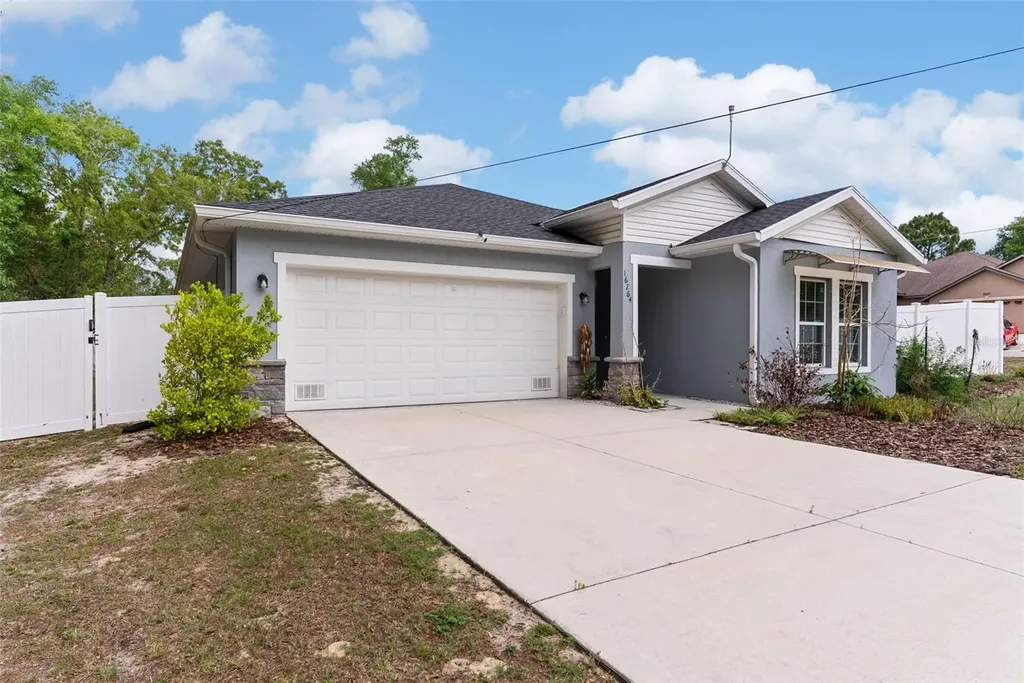 16264 SE 84th Court Summerfield FL 34491