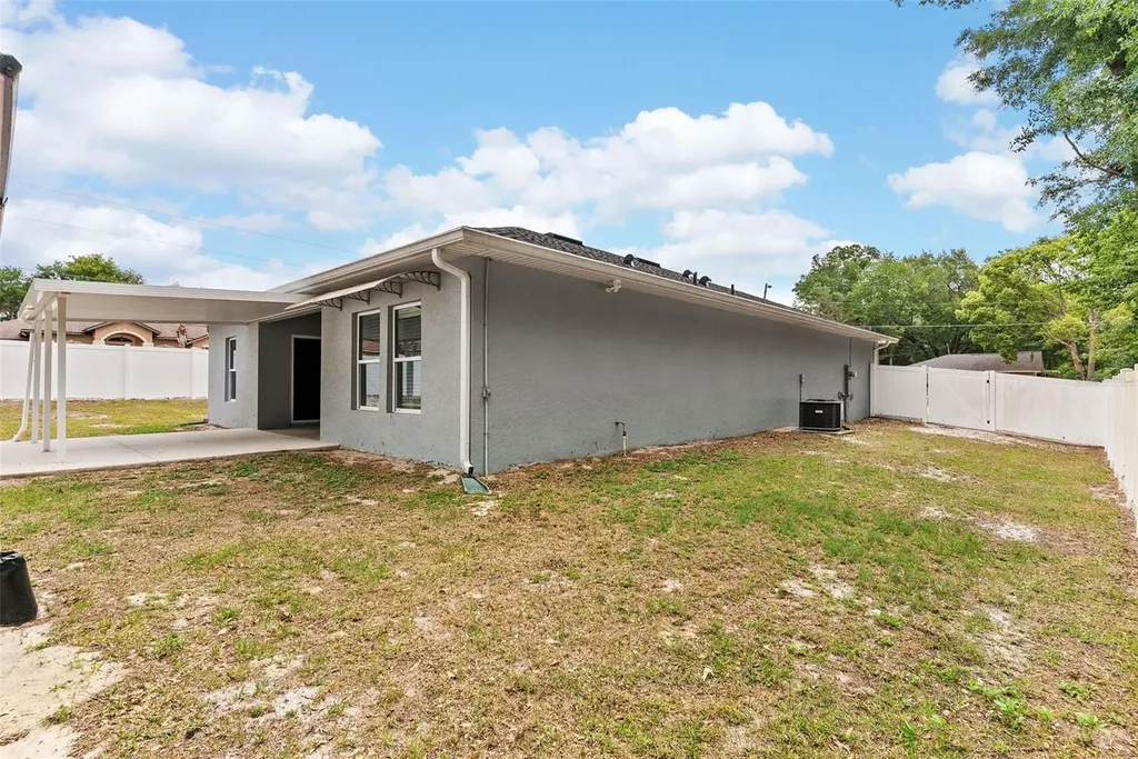 16264 SE 84th Court Summerfield FL 34491