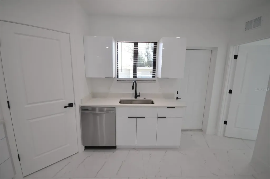 2188 Barker Boulevard Fort Myers FL 33916