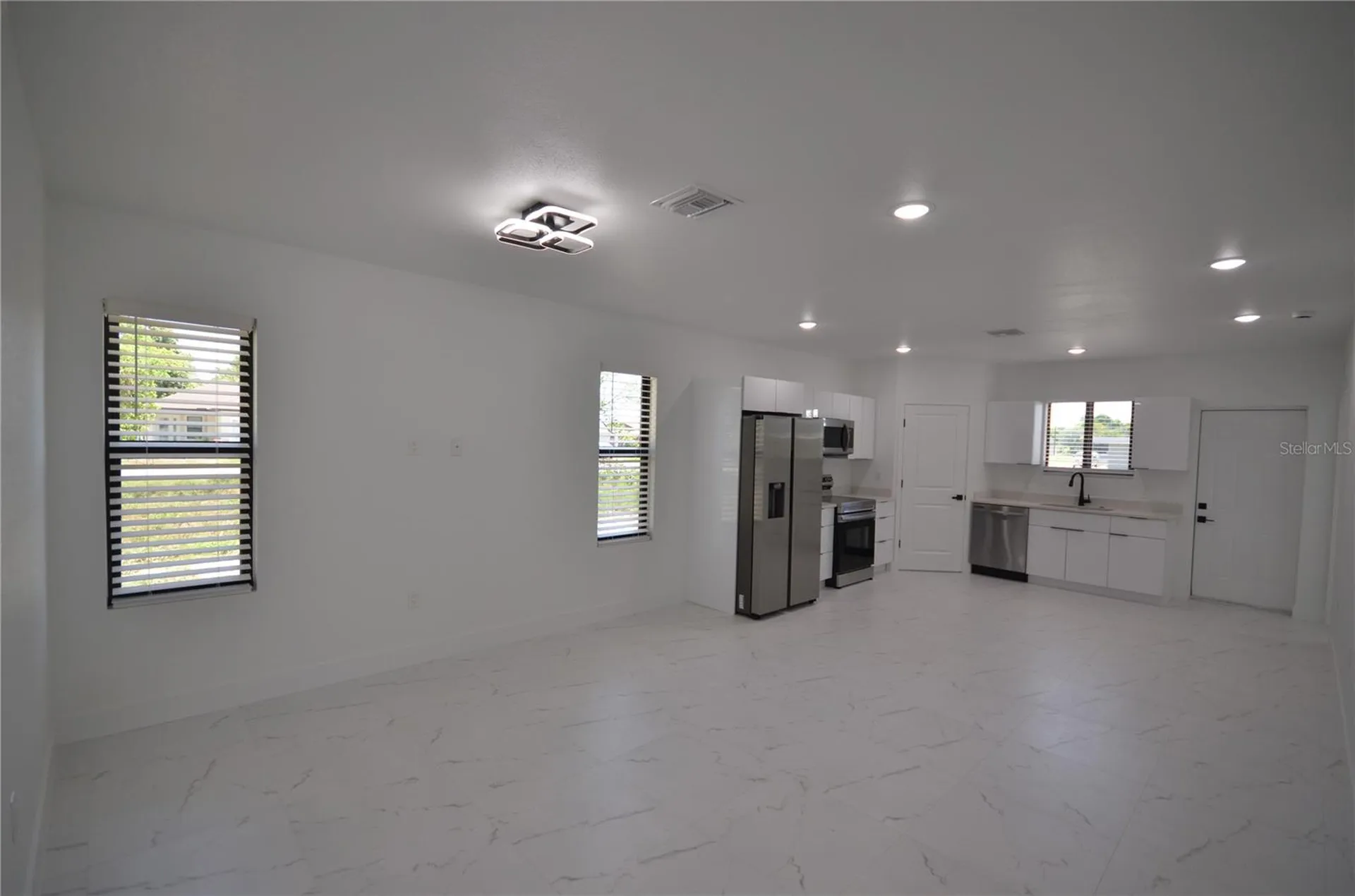 2188 Barker Boulevard Fort Myers FL 33916