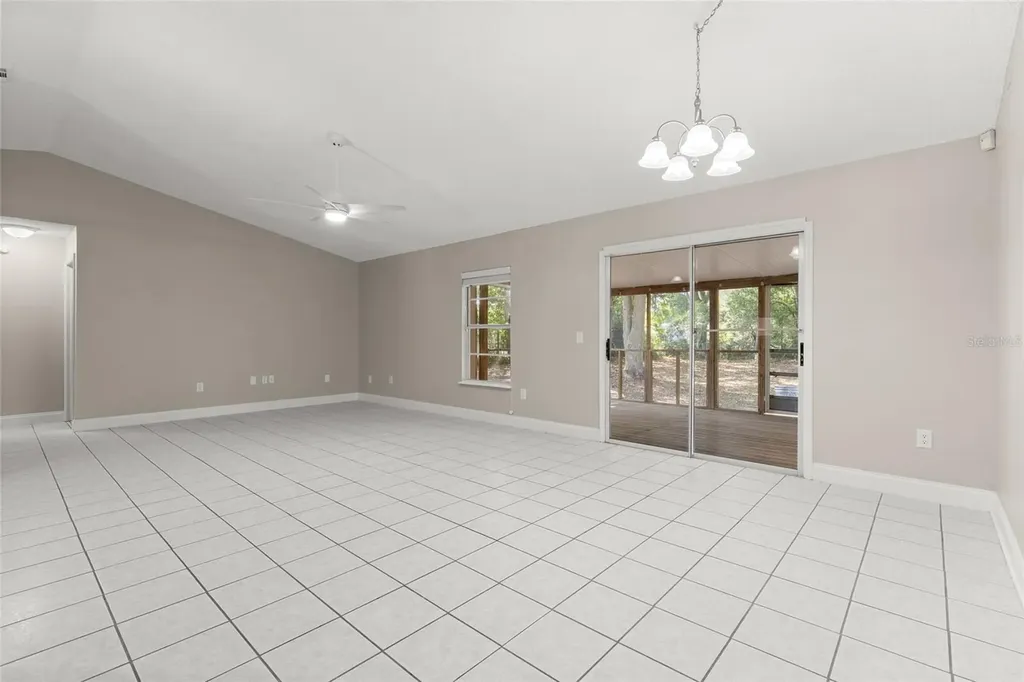 45 Lake Drive Debary FL 32713