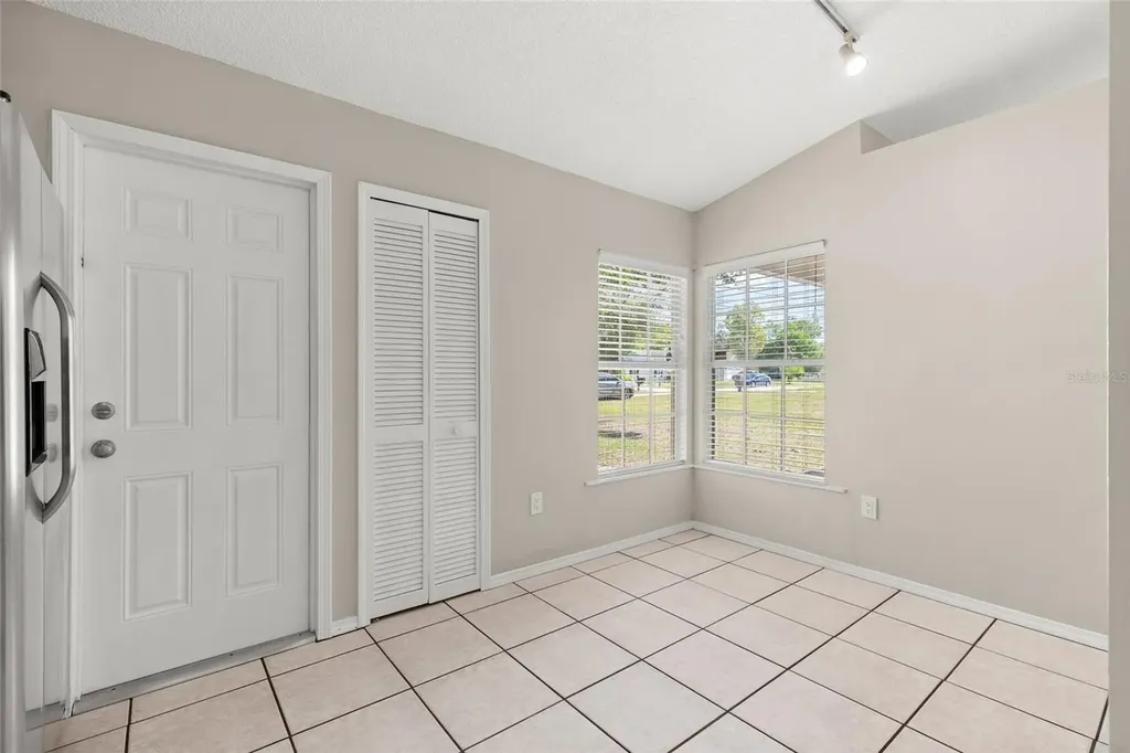 45 Lake Drive Debary FL 32713