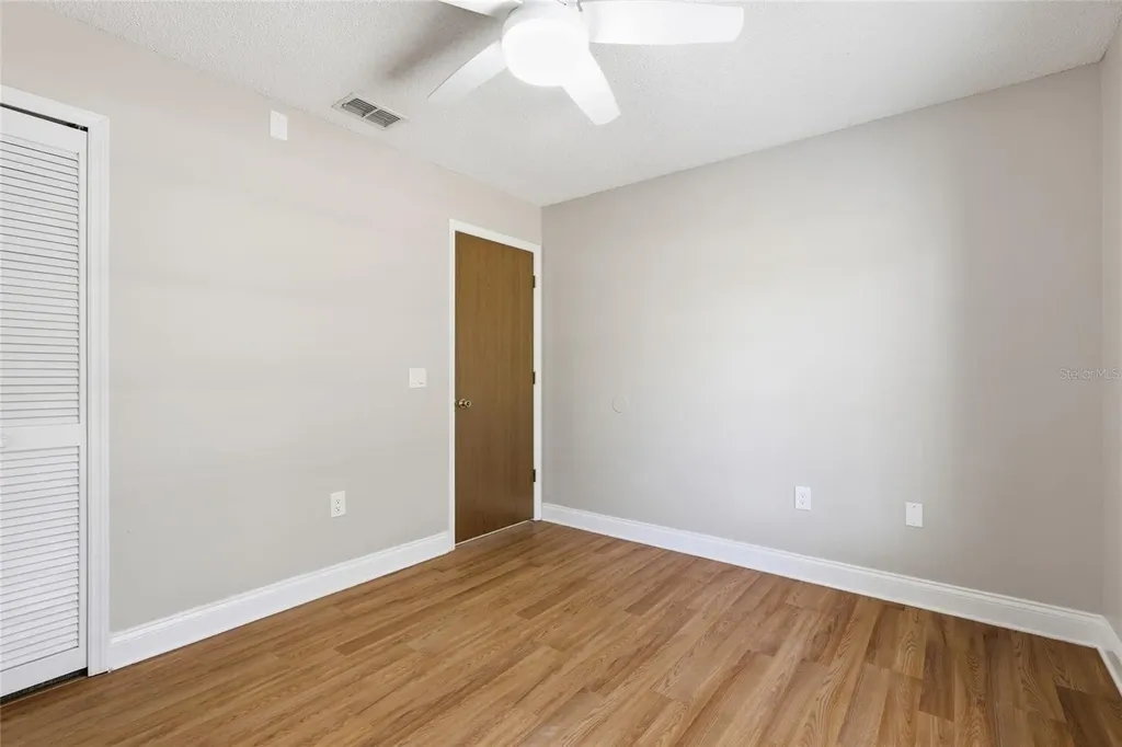 45 Lake Drive Debary FL 32713