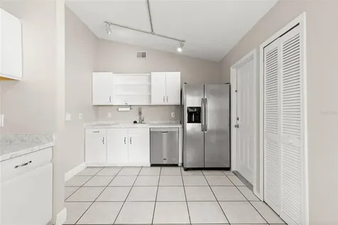 45 Lake Drive Debary FL 32713