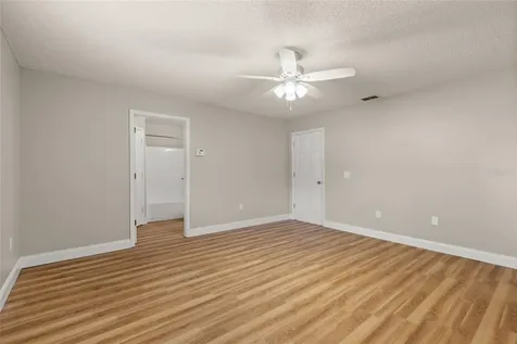 45 Lake Drive Debary FL 32713