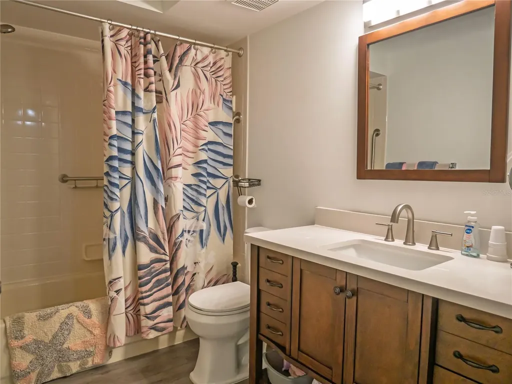 2021 Shangrila Drive Clearwater FL 33763