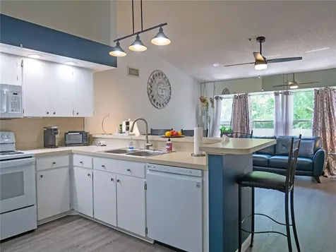 2021 Shangrila Drive Clearwater FL 33763