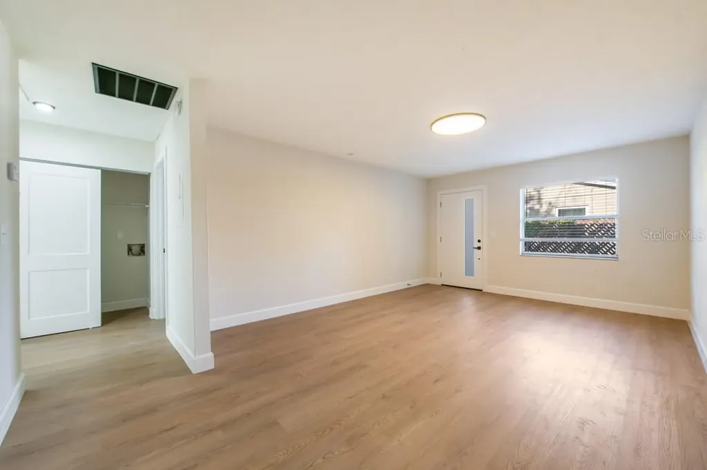 3821 W Everett Street Tampa FL 33616