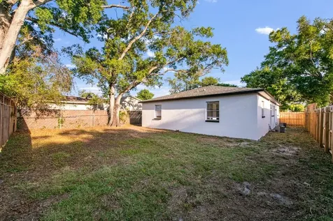 3821 W Everett Street Tampa FL 33616