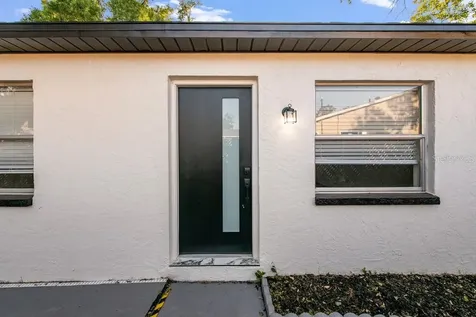3821 W Everett Street Tampa FL 33616