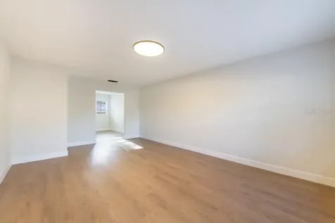 3821 W Everett Street Tampa FL 33616