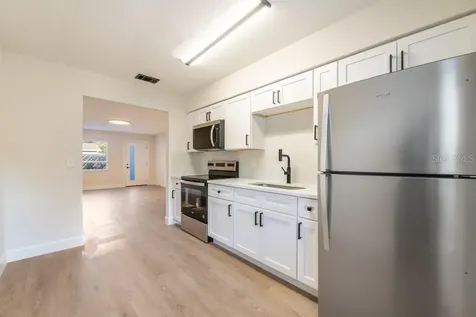 3821 W Everett Street Tampa FL 33616