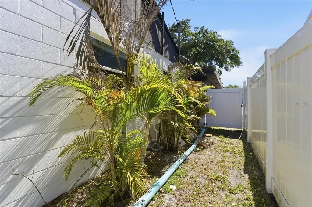 7005 N Duncan Avenue Tampa FL 33604