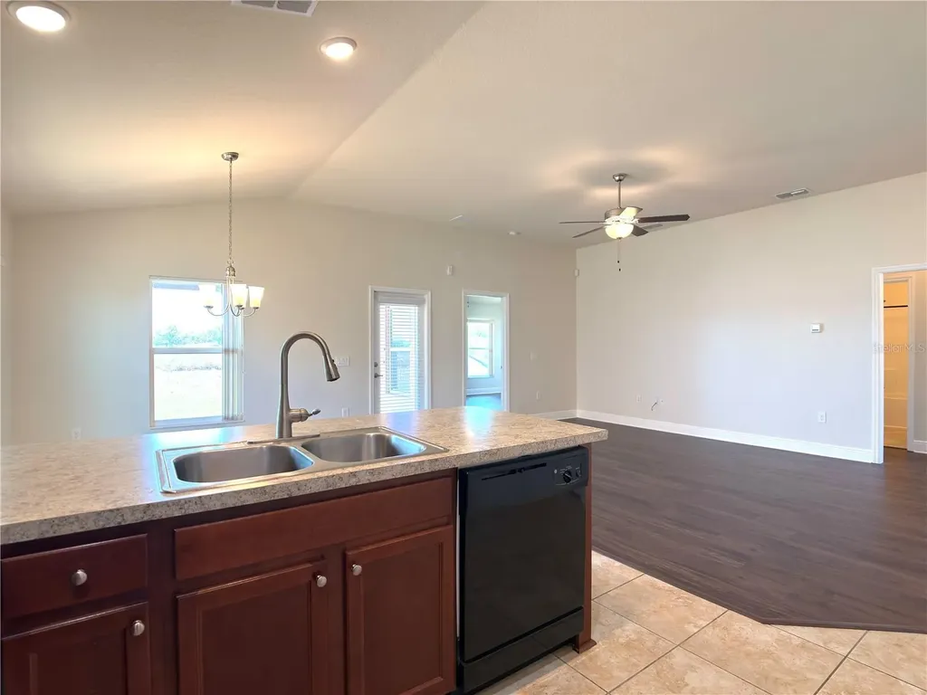1378 Legatto Loop Dundee FL 33838