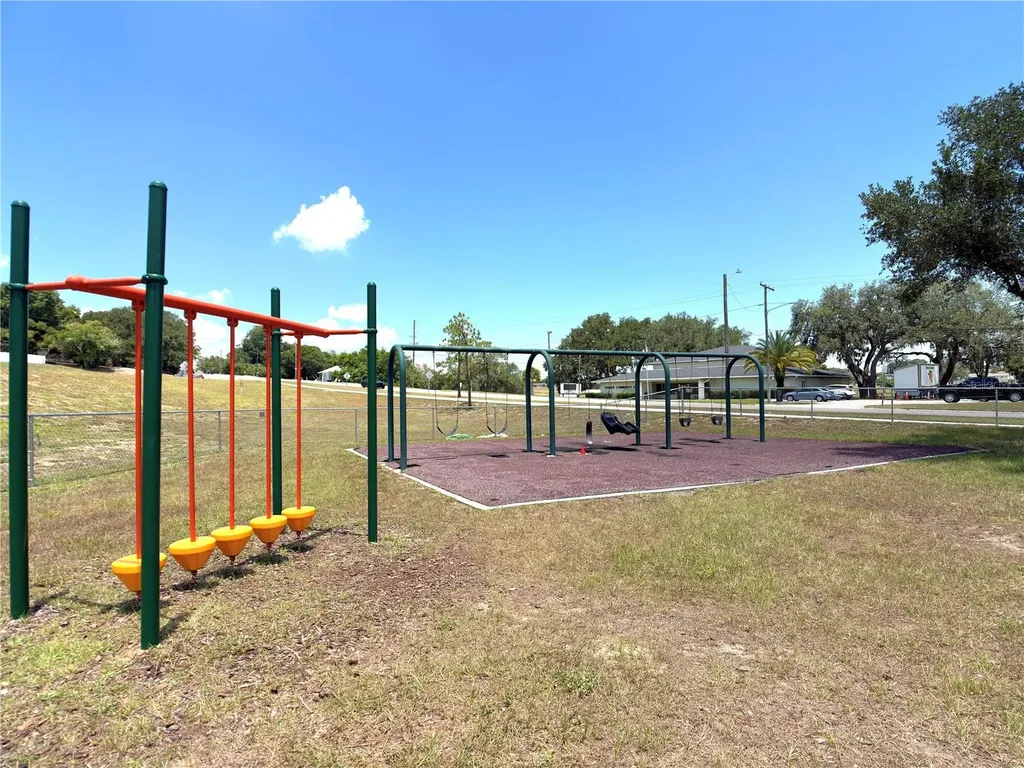 1378 Legatto Loop Dundee FL 33838