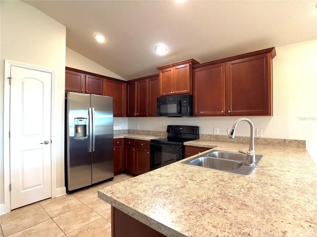 1378 Legatto Loop Dundee FL 33838