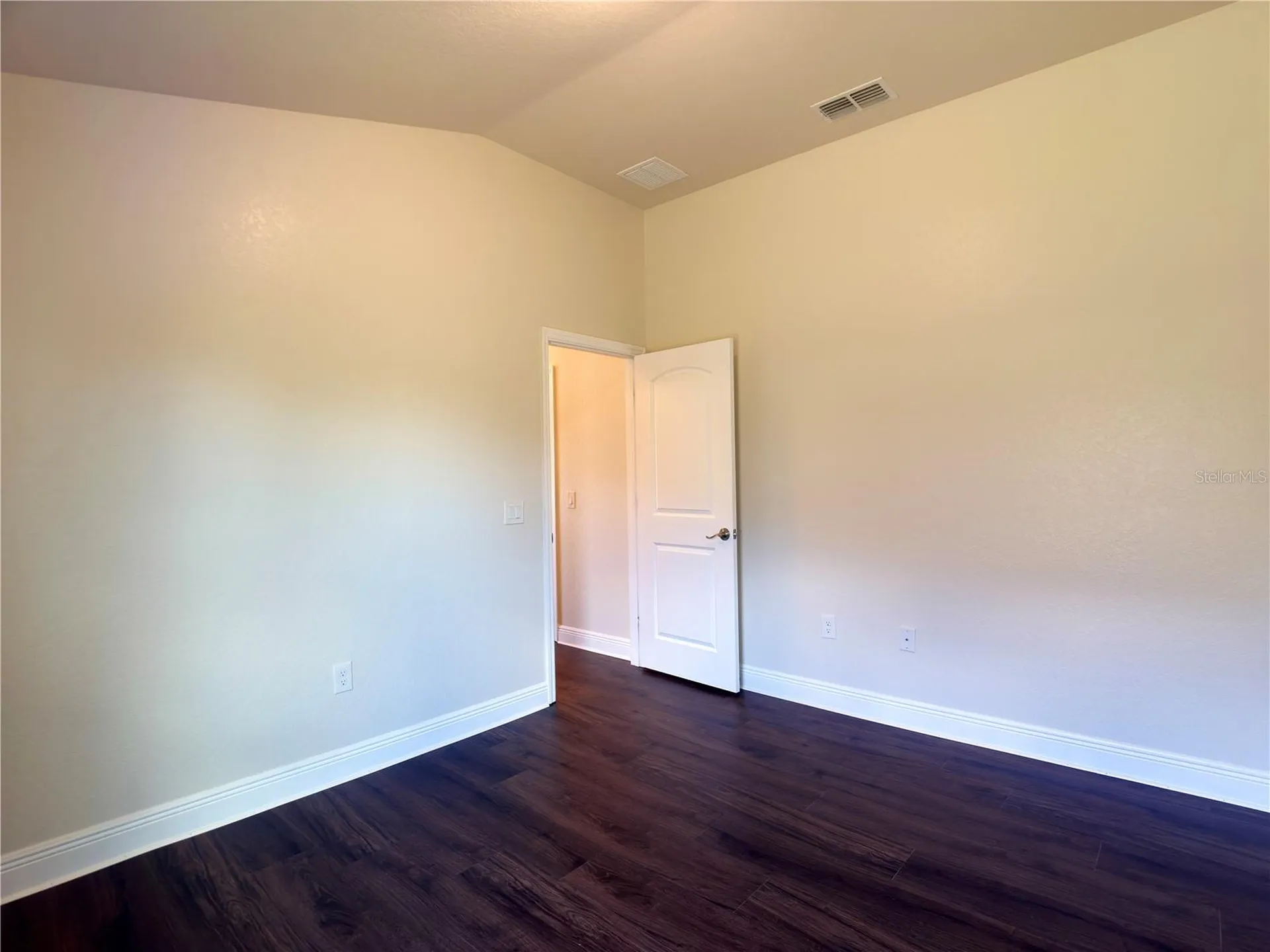 1378 Legatto Loop Dundee FL 33838