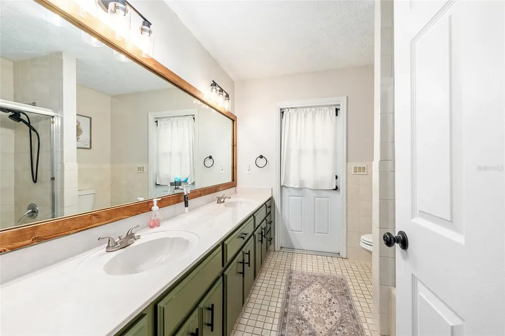 986 SE 57th Avenue Ocala FL 34480
