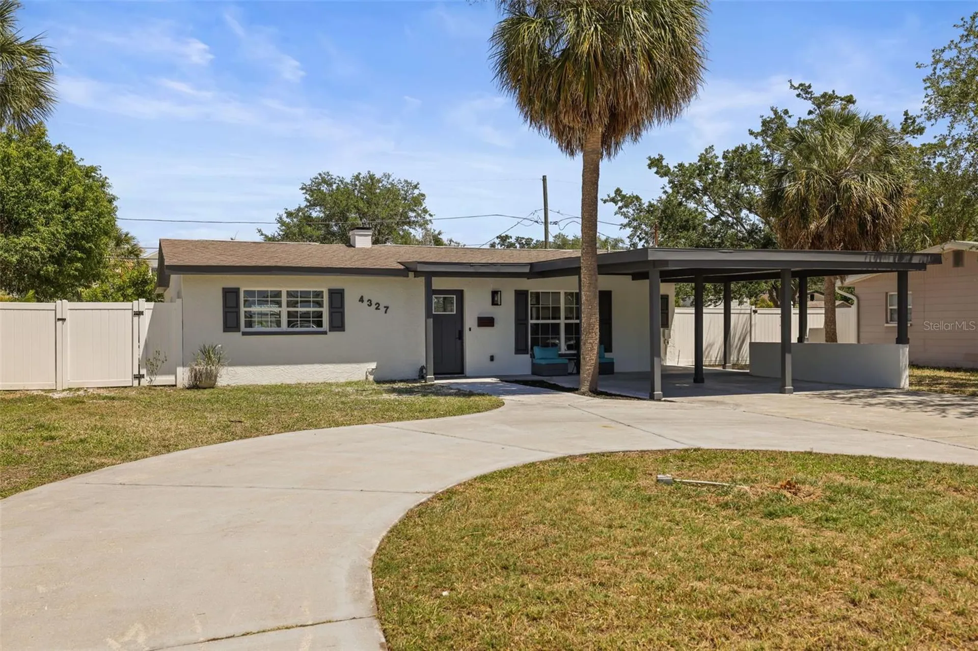 4327 Huntington Street NE St Petersburg FL 33703