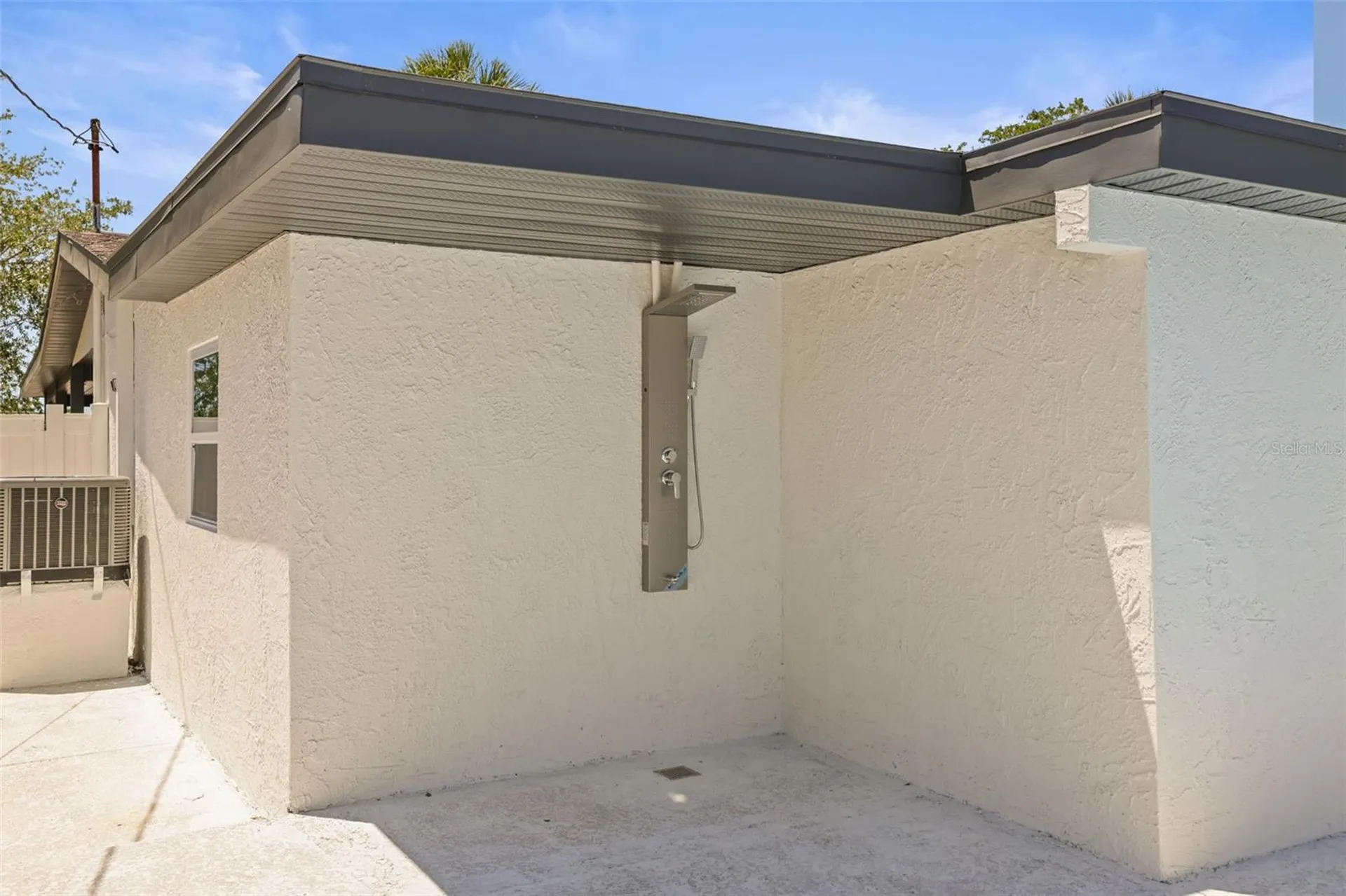 4327 Huntington Street NE St Petersburg FL 33703