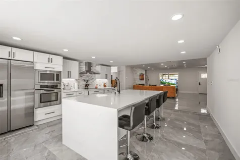 4327 Huntington Street NE St Petersburg FL 33703
