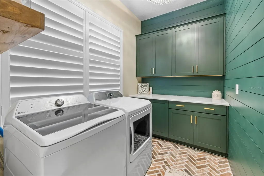 22250 Deer Park Avenue Eustis FL 32736