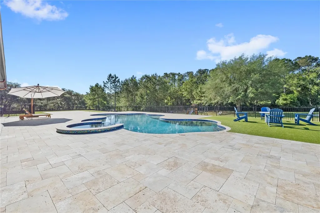 22250 Deer Park Avenue Eustis FL 32736