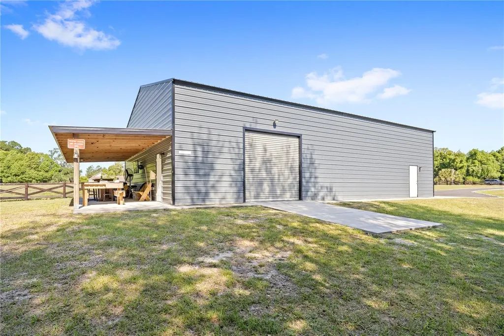 22250 Deer Park Avenue Eustis FL 32736