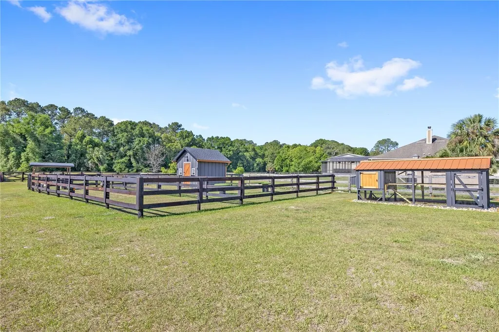 22250 Deer Park Avenue Eustis FL 32736