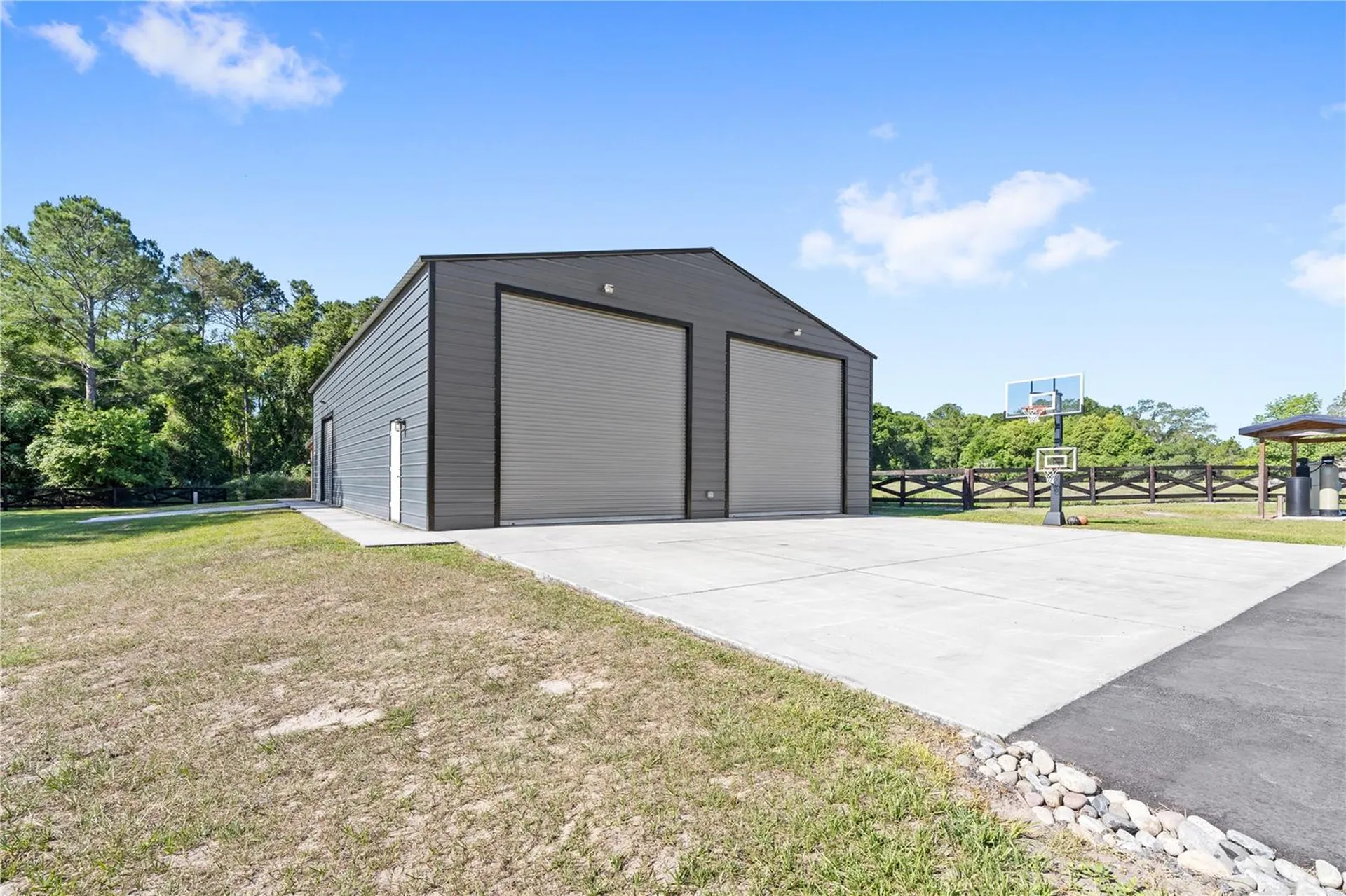 22250 Deer Park Avenue Eustis FL 32736