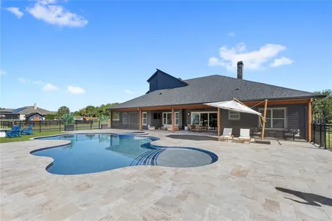 22250 Deer Park Avenue Eustis FL 32736