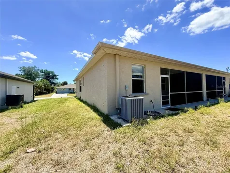 9322 Anita Avenue Englewood FL 34224
