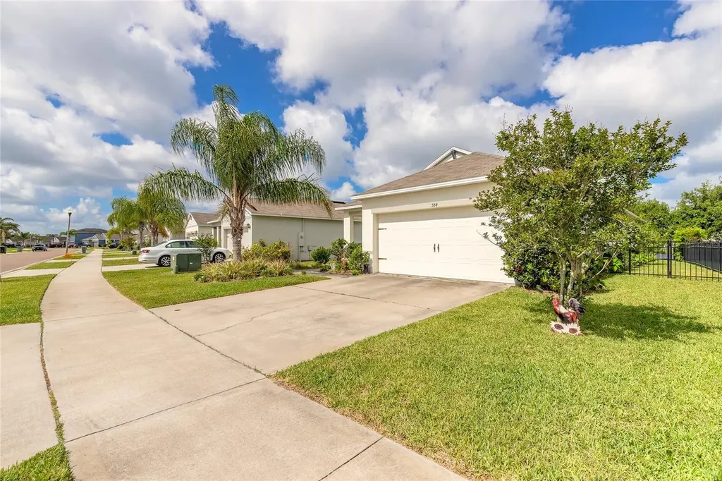 554 Armoyan Way New Smyrna Beach FL 32168
