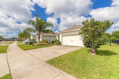 554 Armoyan Way New Smyrna Beach FL 32168